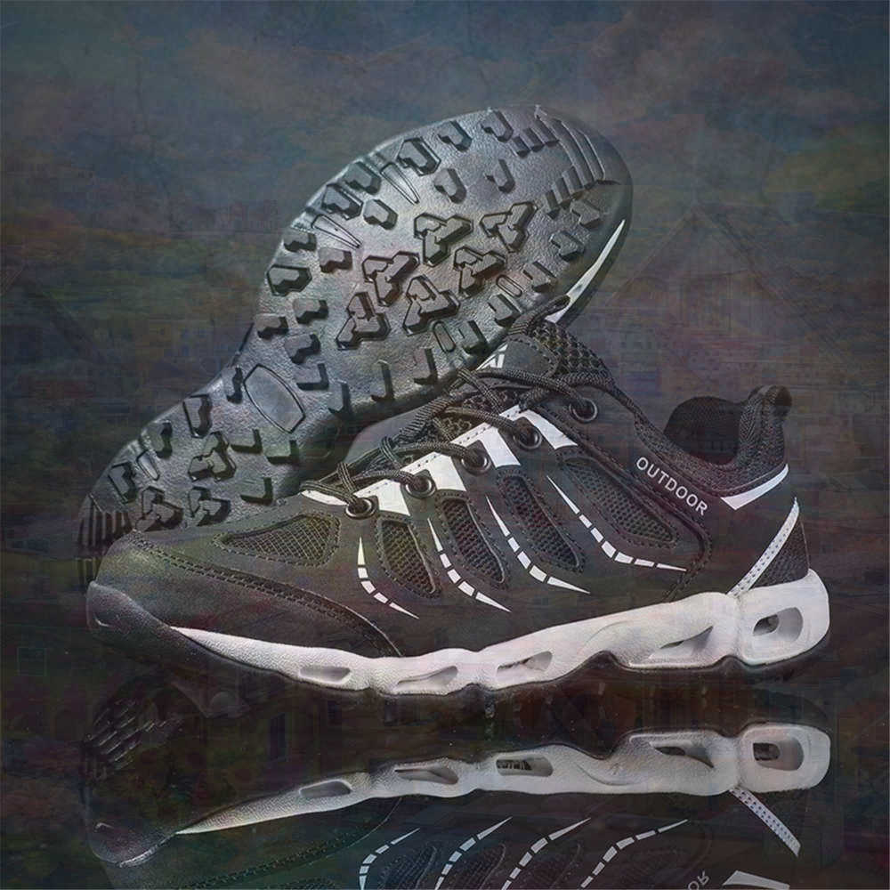 Sumer Round Tip Silver Sneaker - огляд і ціна Men'S Grooming Set Gift