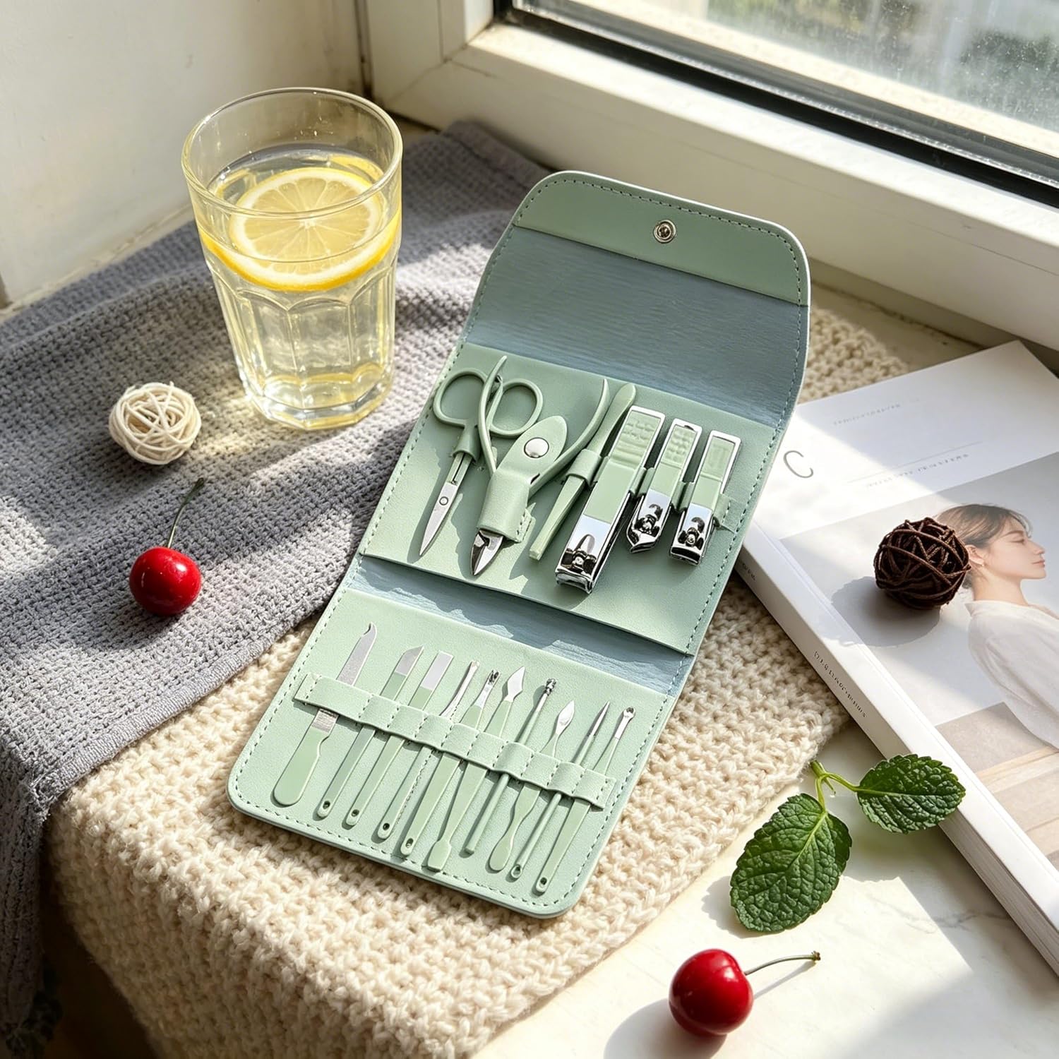 Manicure Set 16 in 1 Stainless - огляд і ціна Men'S Grooming Store